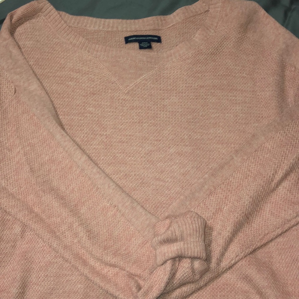 Soft pink sweater 👛